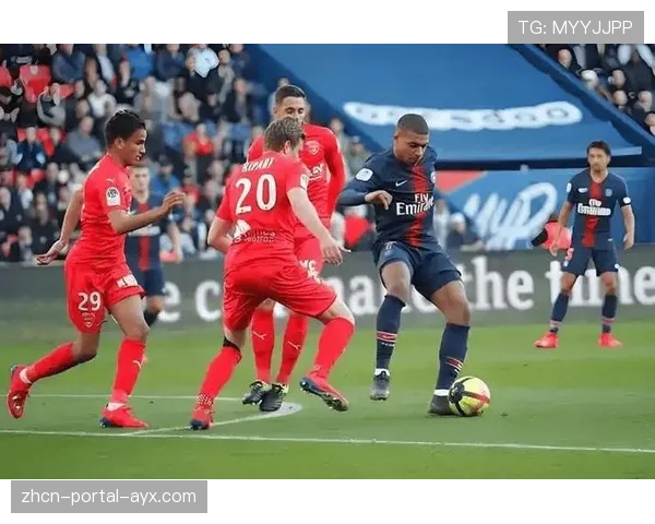 马赛主场0-2不敌洛里昂，欧战资格争夺受挫